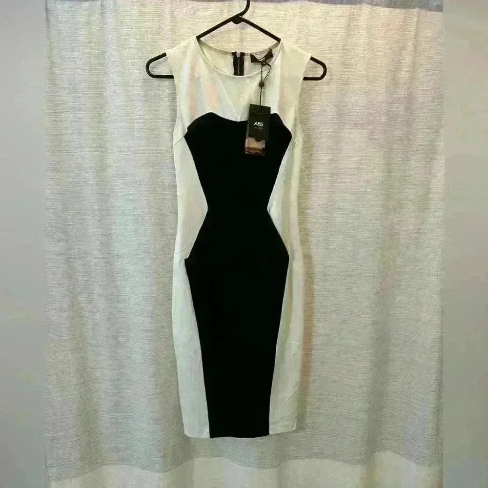ABS dress NWT w/pockets